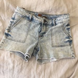 Kut from the Kloth Gerri Fray Short